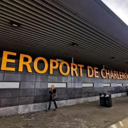 Rive Gauche F Centre - Gare - Aeroport Apartment Charleroi