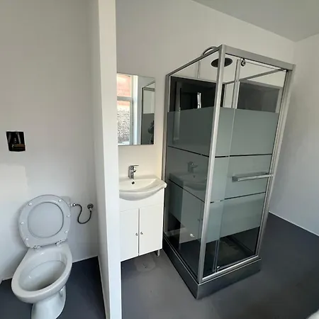 Rive Gauche F Centre - Gare - Aéroport * Charleroi