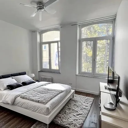 Rive Gauche F Centre - Gare - Aeroport