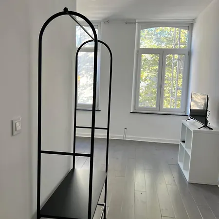 Rive Gauche F Centre - Gare - Aéroport Apartamento Charleroi